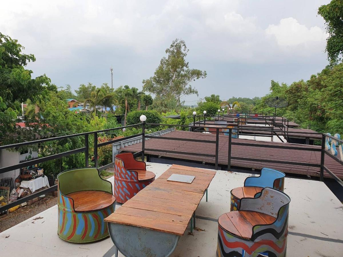 สกายวิวรีสอร์ท ชัยนาท Exterior foto
