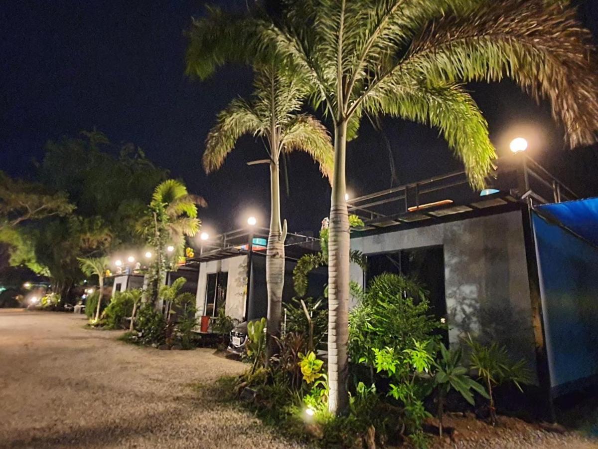 สกายวิวรีสอร์ท ชัยนาท Exterior foto